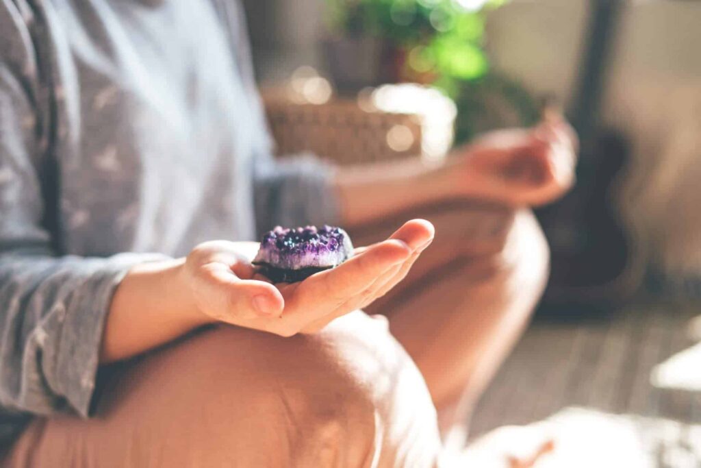 Descubre los beneficios espirituales de las gemas