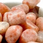Piedrasol: Descubre las propiedades y beneficios de esta piedra